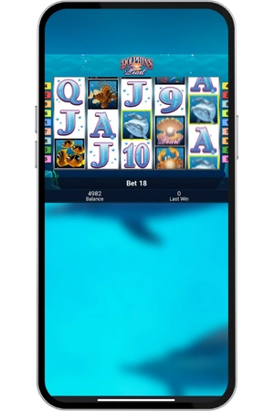 Spinning the reels of Dolphin's Pearl with the Start button